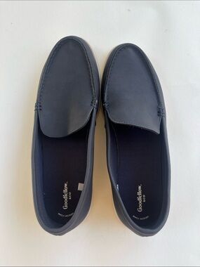 Goodfellow & Co Men's Dark Blue Alfred Casuals Slip-Ons with white soles 10.5